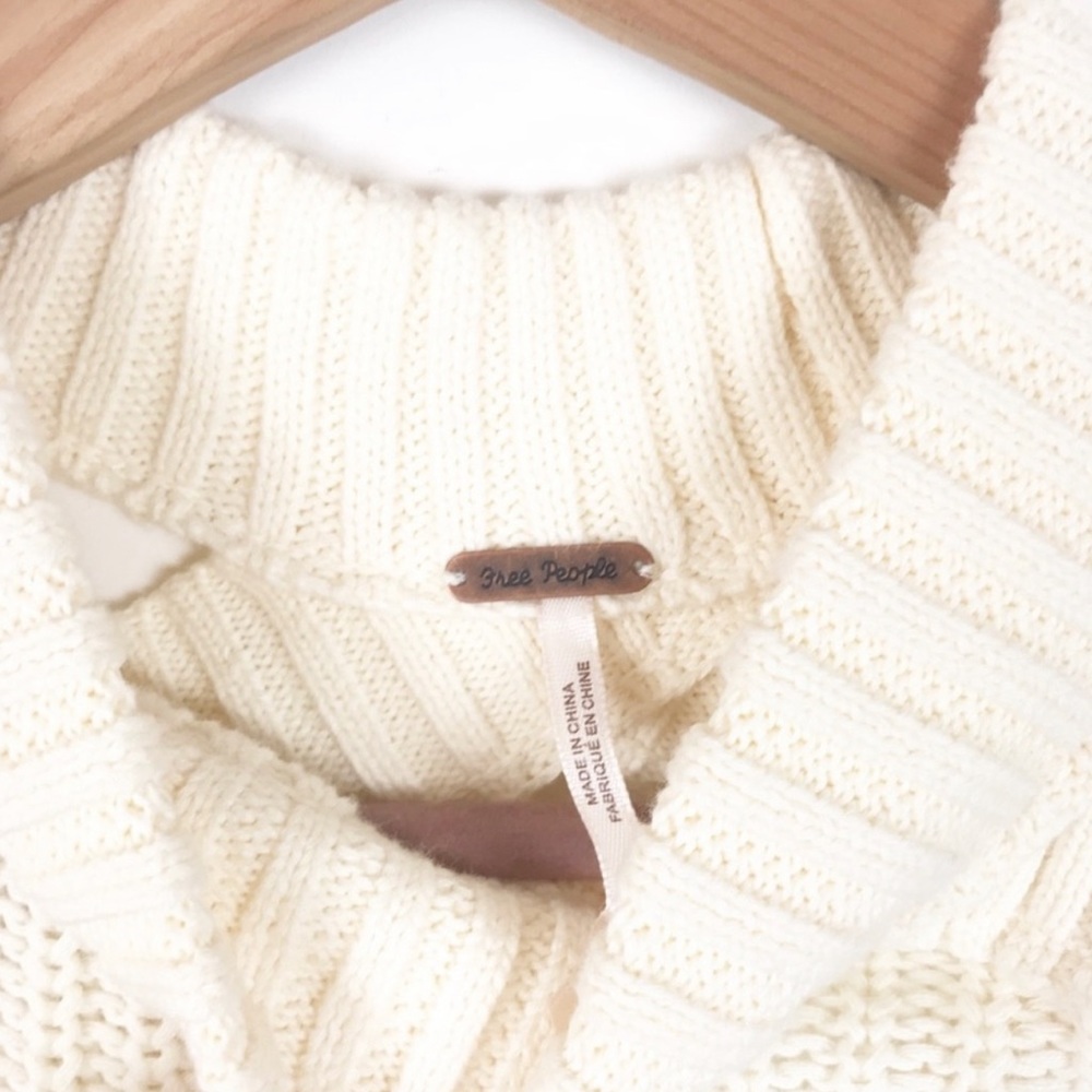 NWOT FREE PEOPLE Half Moon Bay Sweater - Picture 8 of 8